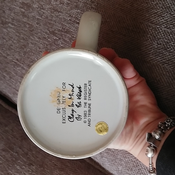 Family Circus mug and round tin - Picture 4 of 16